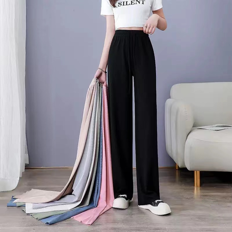 Pantaloni Larghi da Donna in S - Skateboard Complete Deck recensione e prezzo